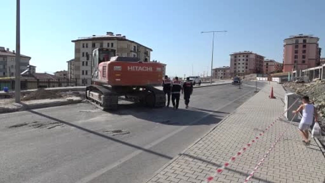Malatya'da altyapı çalışması sırasında göçük: 2 işçi hayatını kaybetti