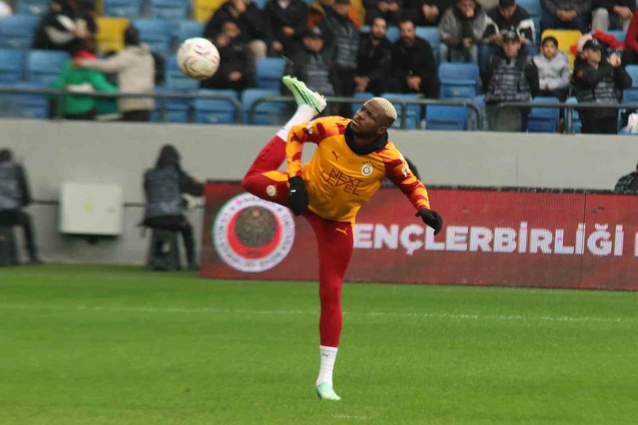 TRENDYOL SÜPER LİG'İN 8. HAFTASINDA GENÇLERBİRLİĞİ, GALATASARAY'I AĞIRLIYOR. MÜSABAKANIN İLK 15...