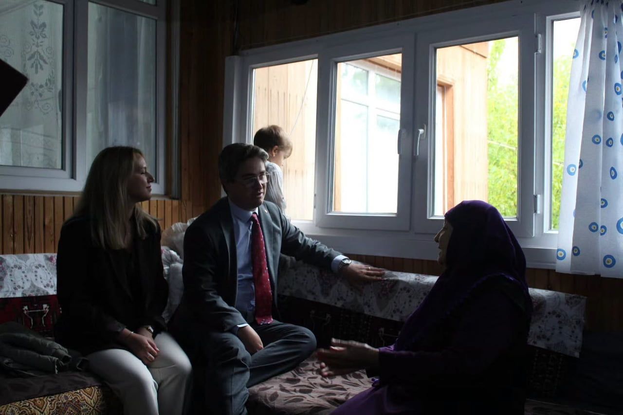 KEMALİYE KAYMAKAMI EMİRHAN ARIKAN VE EŞİ GİZEM ARIKAN, İLÇE EMNİYET AMİRİ BAŞKOMİSER MUHAMMET ALİ...