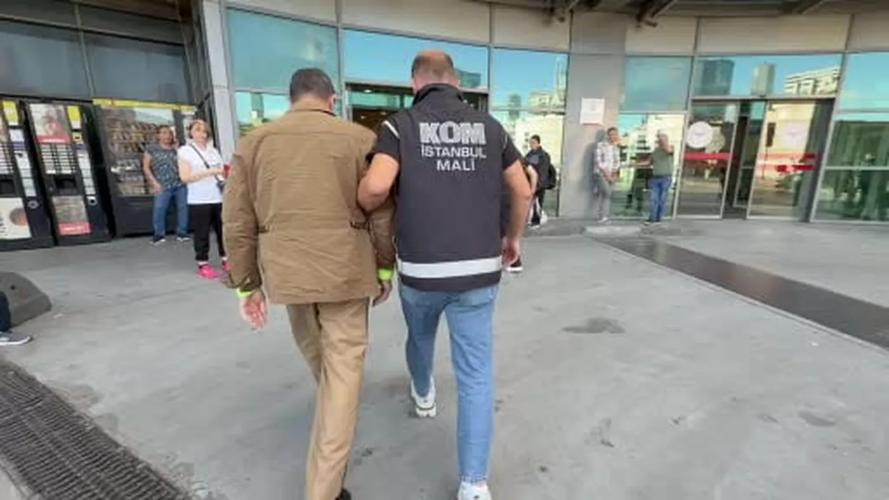 Emre Alkin’in gözaltı görüntüleri ortaya çıktı