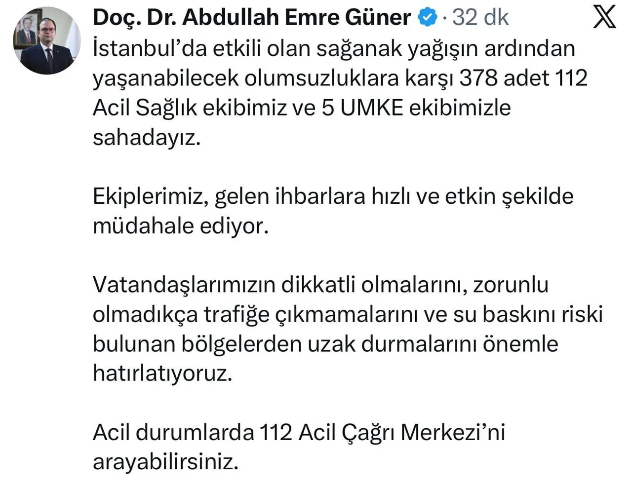 İSTANBUL'DA ETKİLİ OLAN KUVVETLİ YAĞIŞ KENTİN ÇEŞİTLİ NOKTALARINDA SU BASKINLARINA NEDEN OLURKEN...