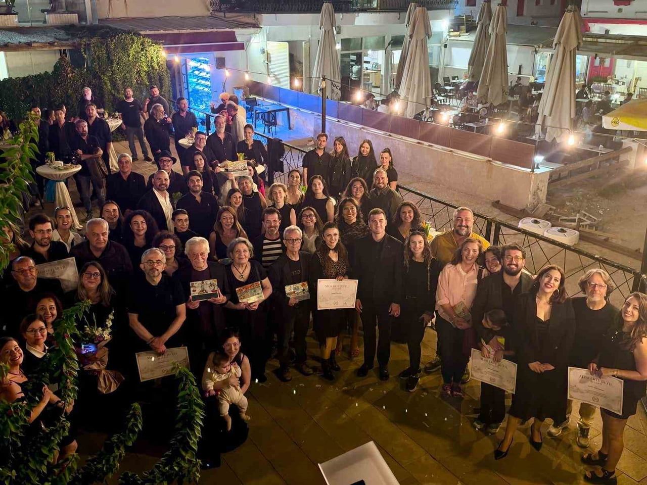 BODRUM’DA MİMARLIKTA 50 YILLIK EMEK PLAKETLE ONURLANDIRILDI