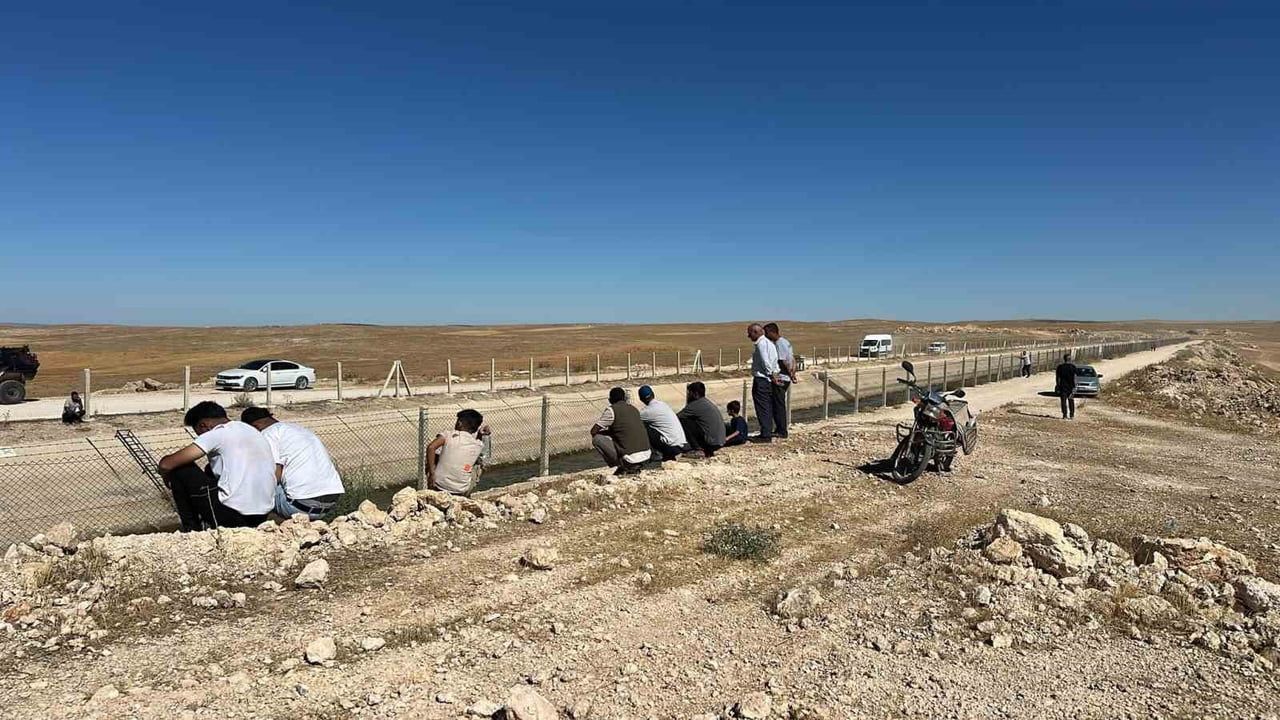ŞANLIURFA'DA SULAMA KANALINDA AKINTIYA KAPILAN ÇOCUĞUN CESEDİ BULUNDU