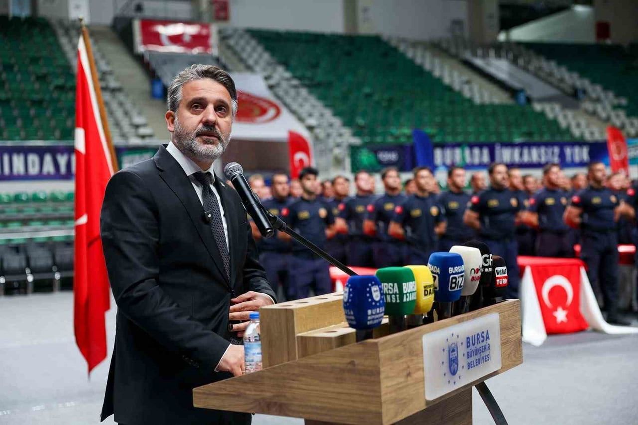 BURSA BÜYÜKŞEHİR BELEDİYE BAŞKAN VEKİLİ ŞAHİN BİBA, ‘İTFAİYE MESLEKİ EĞİTİM TAMAMLAMA TÖRENİ’NDE...