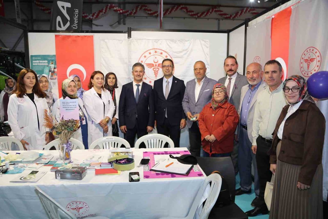ERZURUM İL SAĞLIK MÜDÜRÜ DR. ÖĞR. ÜYESİ MEHMET MERAL, RECEP TAYYİP ERDOĞAN FUAR MERKEZİ’NDE...