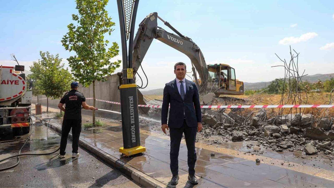BİNGÖL’DE 350 DÖNÜMLÜK ASKERİ ALANDA TARİHİ DÖNÜŞÜM BAŞLADI