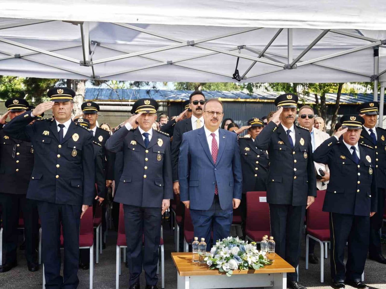ANKARA İL EMNİYET MÜDÜRLÜĞÜ TARAFINDAN MOTOSİKLETLİ POLİS TİMLERİ'NİN MEZUNİYET TÖRENİ...