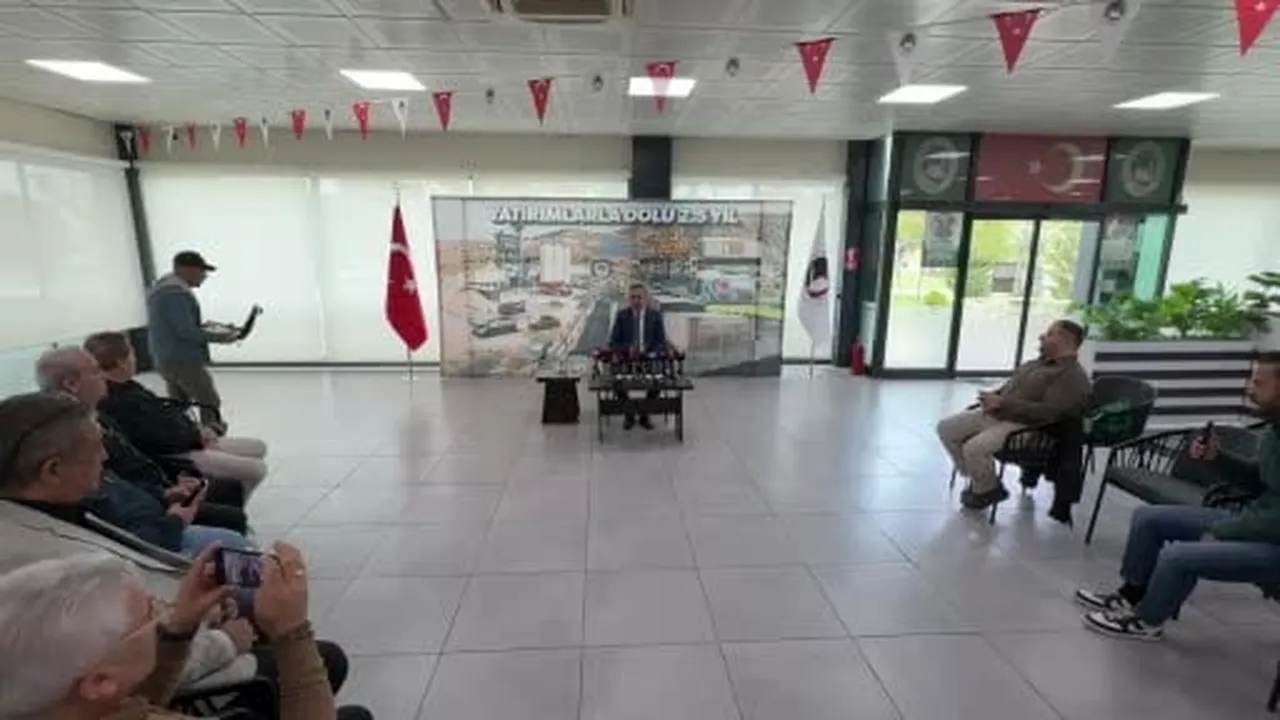 Sungurlu Belediye Başkanı Muhsin Dere: "2,5 yılın sonunda, vaat ettiğimiz 20 projemizin 12'sini...
