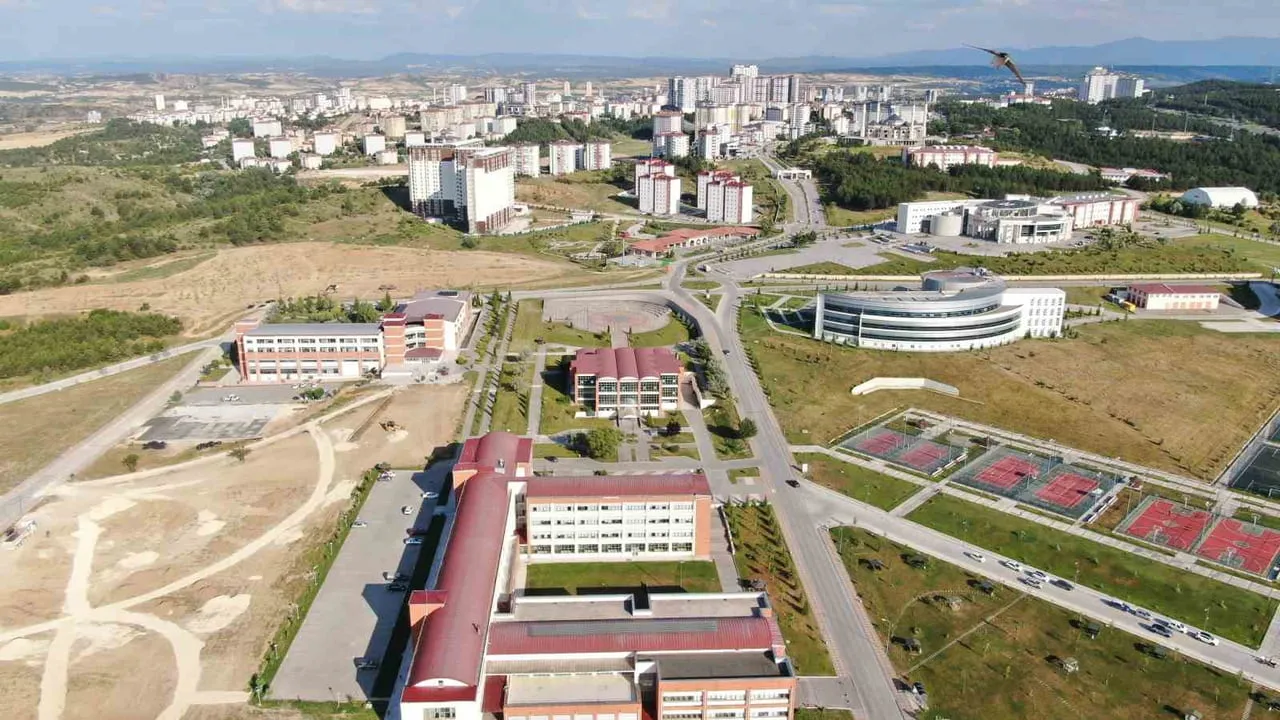 KASTAMONU ÜNİVERSİTESİ TARAFINDAN 2026 YILI BAŞVURU DÖNEMİNDE ERASMUS+ ANA EYLEM 1 BİREYLERİN...