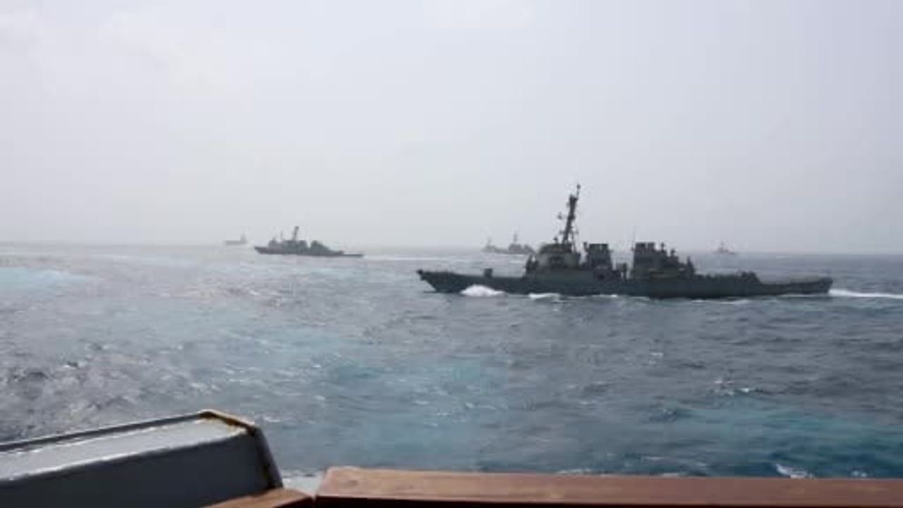 ABD Merkez Kuvvetler Komutanlığı’ndan (CENTCOM) yapılan açıklamada, ABD Donanması’na ait 20'den...