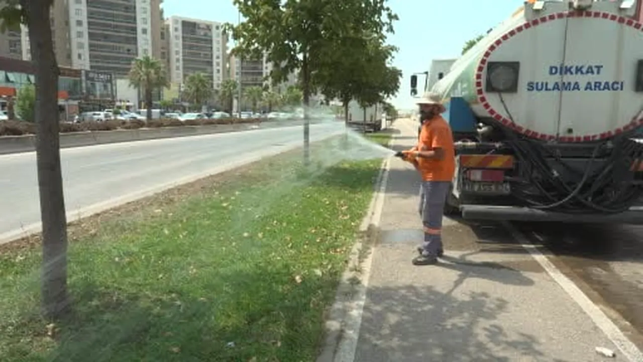 Osmangazi’de yeşil alanlarda titiz çalışma