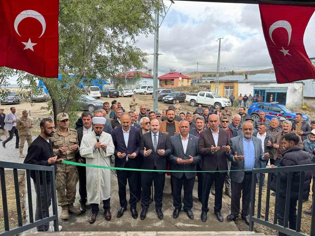 ARPAÇAY’DA KUR’AN KURSU HİZMETE AÇILDI(KARS-İHA)