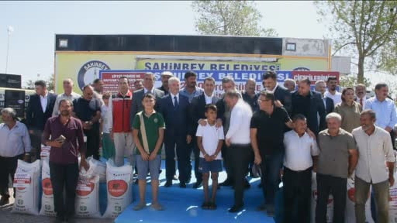 Şahinbey’den çitçilere 2 bin ton gübre desteği