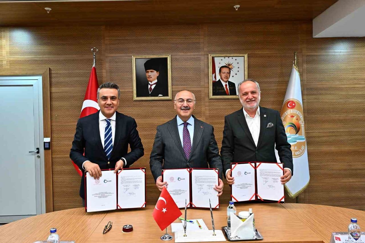 DENİZLİ ÇARDAK ORGANİZE SANAYİ BÖLGESİ TARAFINDAN KENDİ KAYNAKLARIYLA YAPIMI GERÇEKLEŞTİRİLEN...