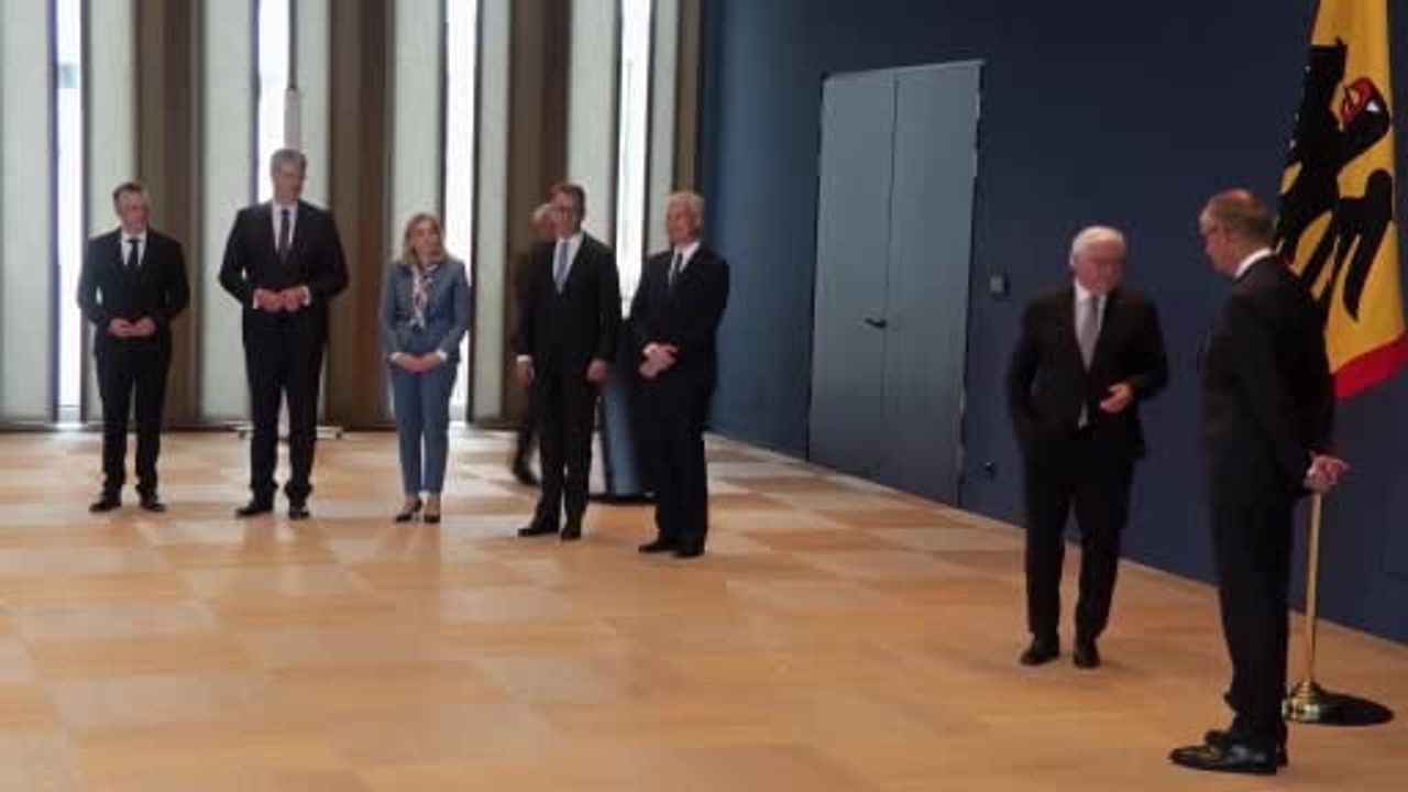 Almanya’da koalisyon hükümetinde yapılan kabine değişikliği ile Sağlık Bakanlığına Carsten...