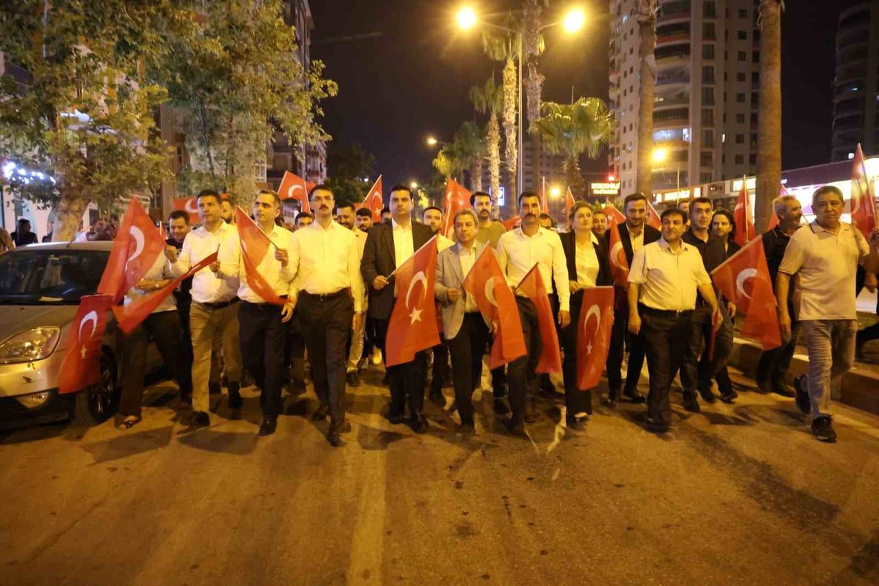 ADANA'NIN KOZAN İLÇESİNDE 15 TEMMUZ DEMOKRASİ VE MİLLİ BİRLİK GÜNÜ DOLAYISIYLA DÜZENLENEN ANMA...
