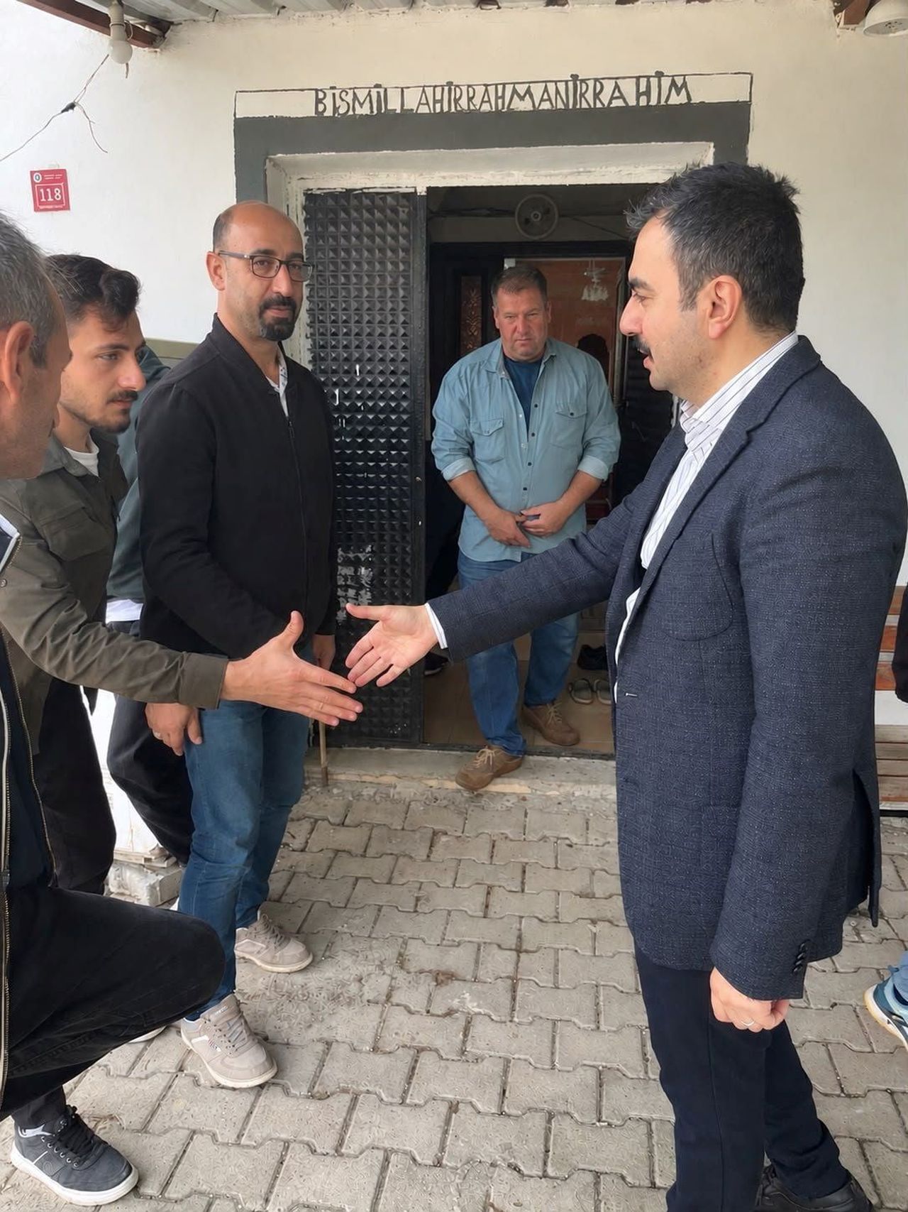 DİCLE KAYMAKAMI MUSTAFA ATIŞ, KIRSAL KOCAALAN VE ACAR MAHALLELERİ’Nİ ZİYARET ETTİ.