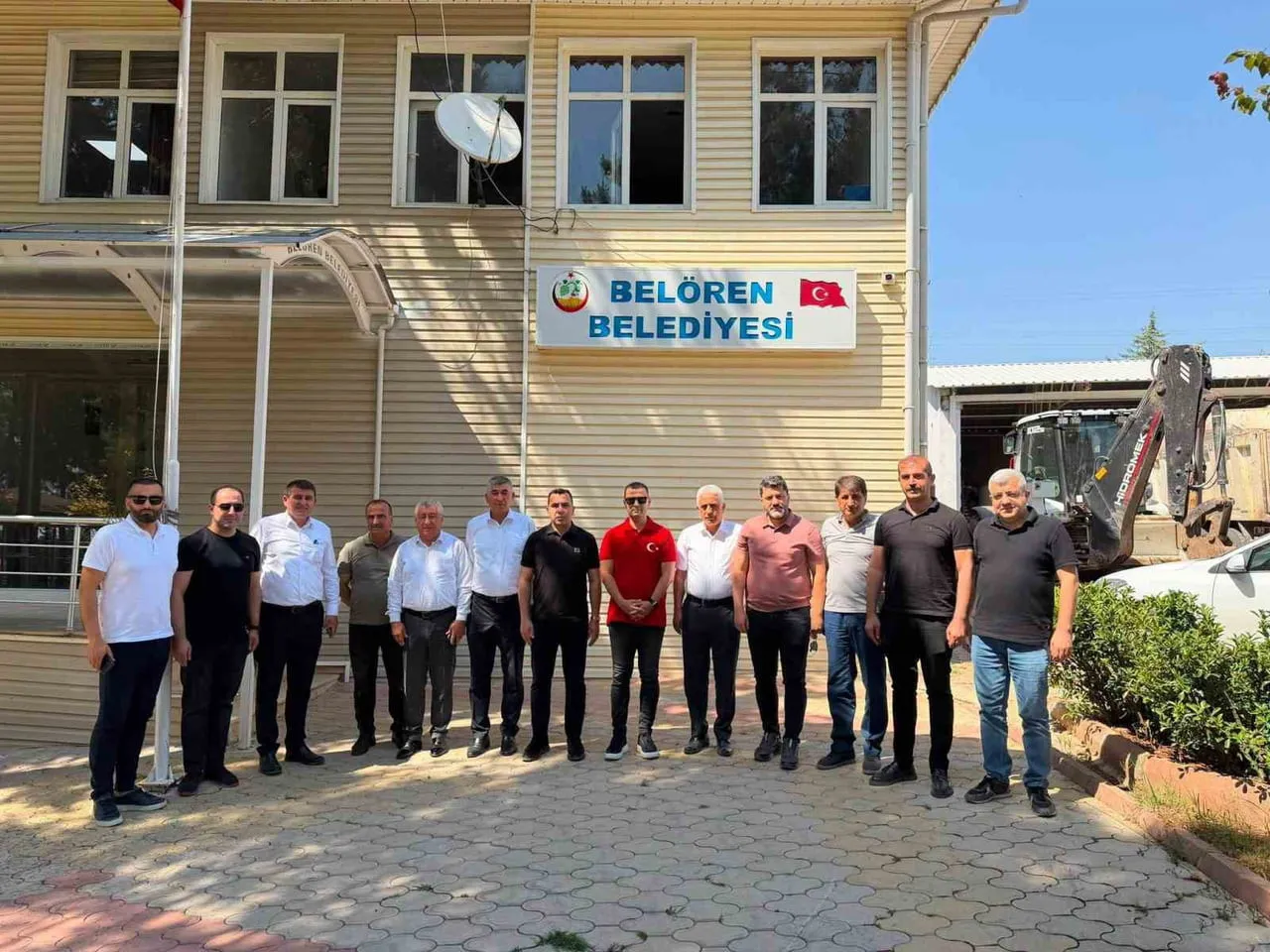 ADIYAMAN İL ÖZEL İDARESİ TARAFINDAN KIRSAL ALTYAPIYI GÜÇLENDİRMEK AMACIYLA YÜRÜTÜLEN YOL, ASFALT...