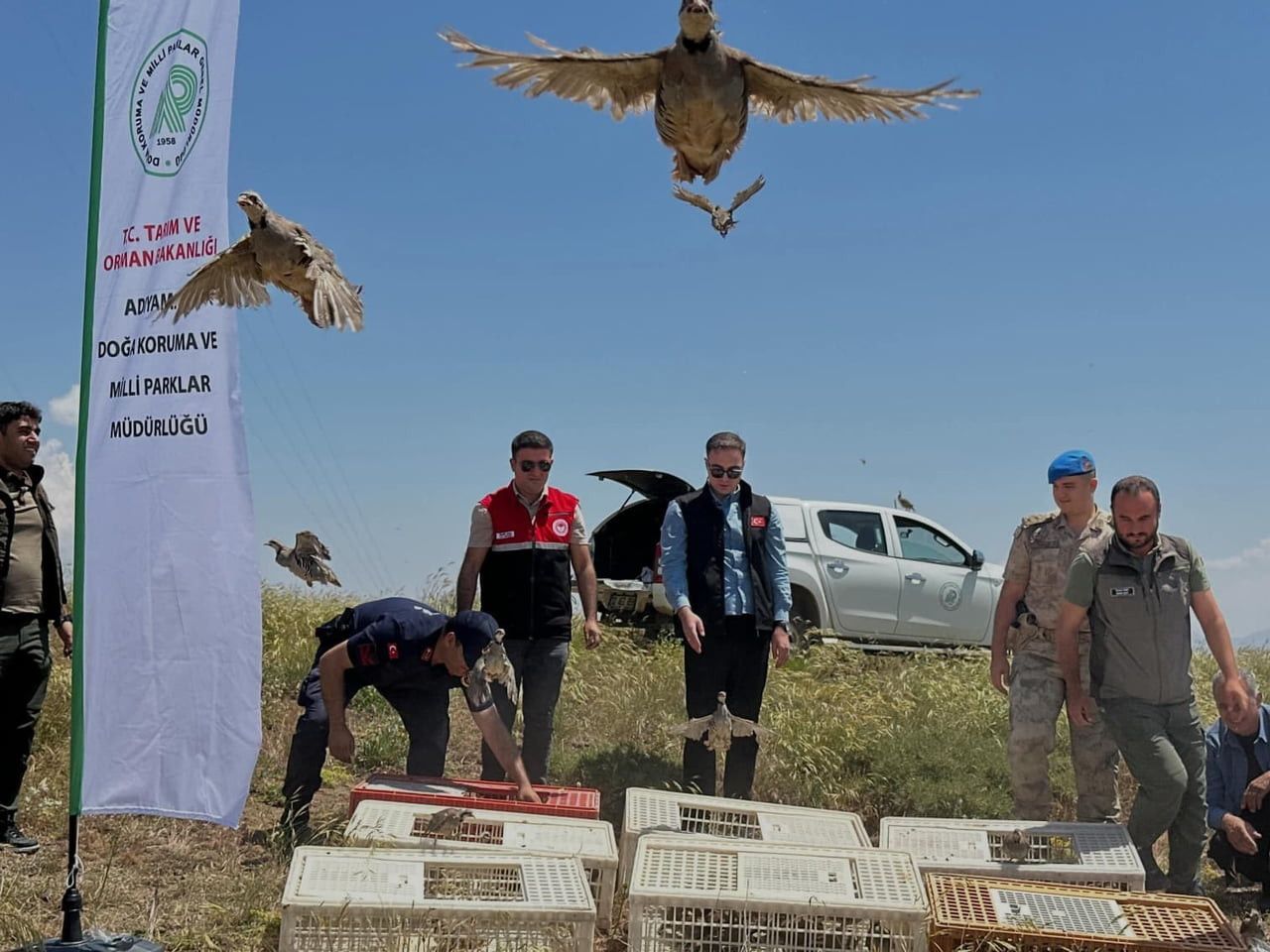 ADIYAMAN'IN SİNCİK İLÇESİNDE, DOĞAL EKOSİSTEMİN KORUNMASI VE YABAN HAYATININ DESTEKLENMESİ...