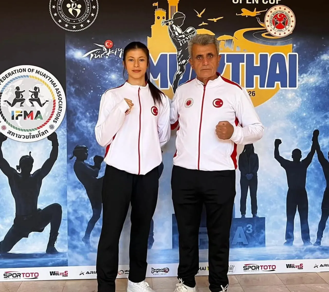 ADIYAMAN’IN BESNİ ŞEHİT ABİDİN TANRIKOLU ANADOLU LİSESİ ÖĞRENCİSİ BERFİN POLAT, MALEZYA’DA...