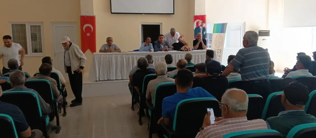 ADIYAMAN’IN GÖLBAŞI İLÇESİNE BAĞLI KÖYLERDE, HEM KADASTRO YAPIM YILINDAN KALAN HATALARI GİDERMEK...
