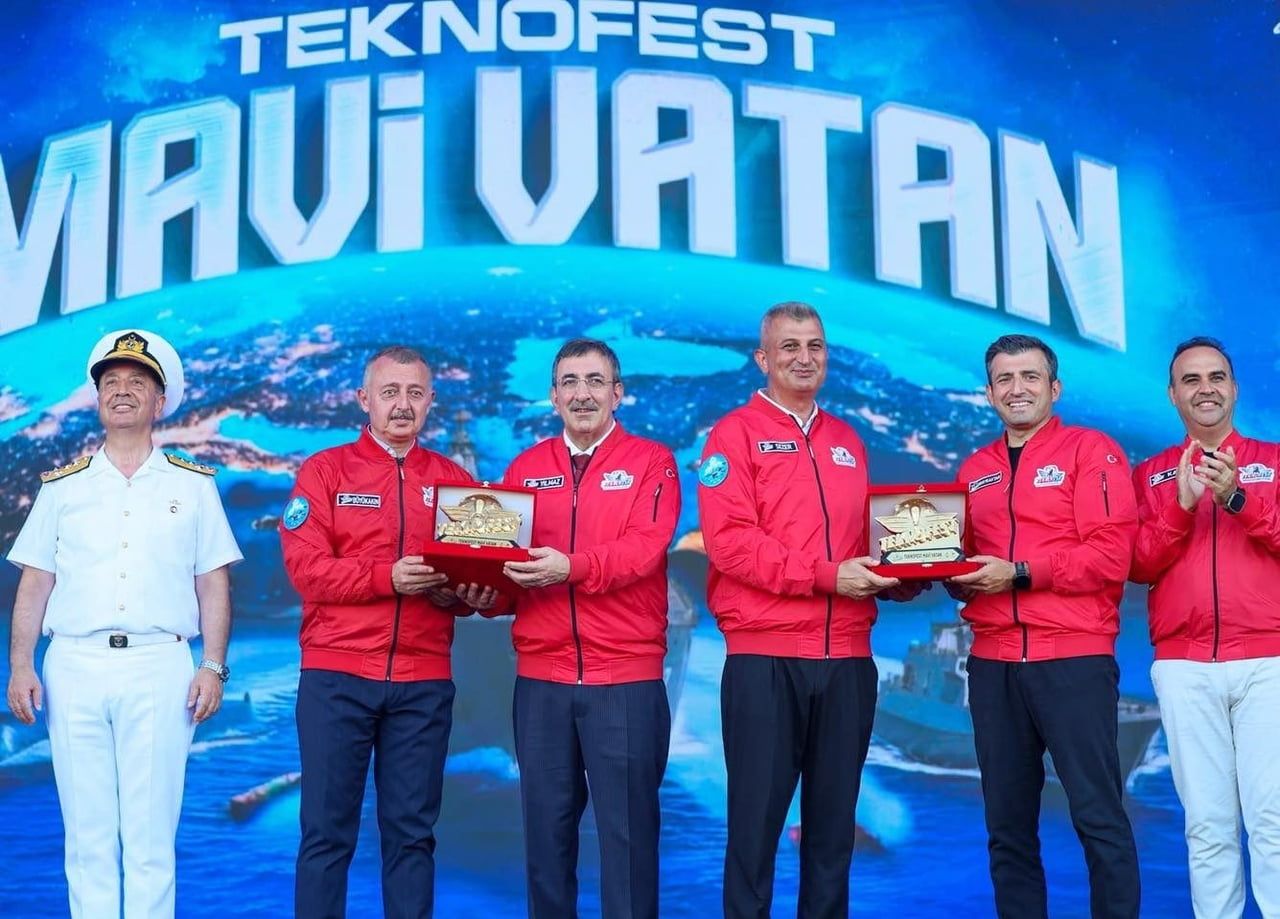 KOCAELİ'NİN GÖLCÜK İLÇESİNDE DÜZENLENEN TEKNOFEST MAVİ VATAN ETKİNLİĞİNİN PAYDAŞLARINDAN GÖLCÜK...