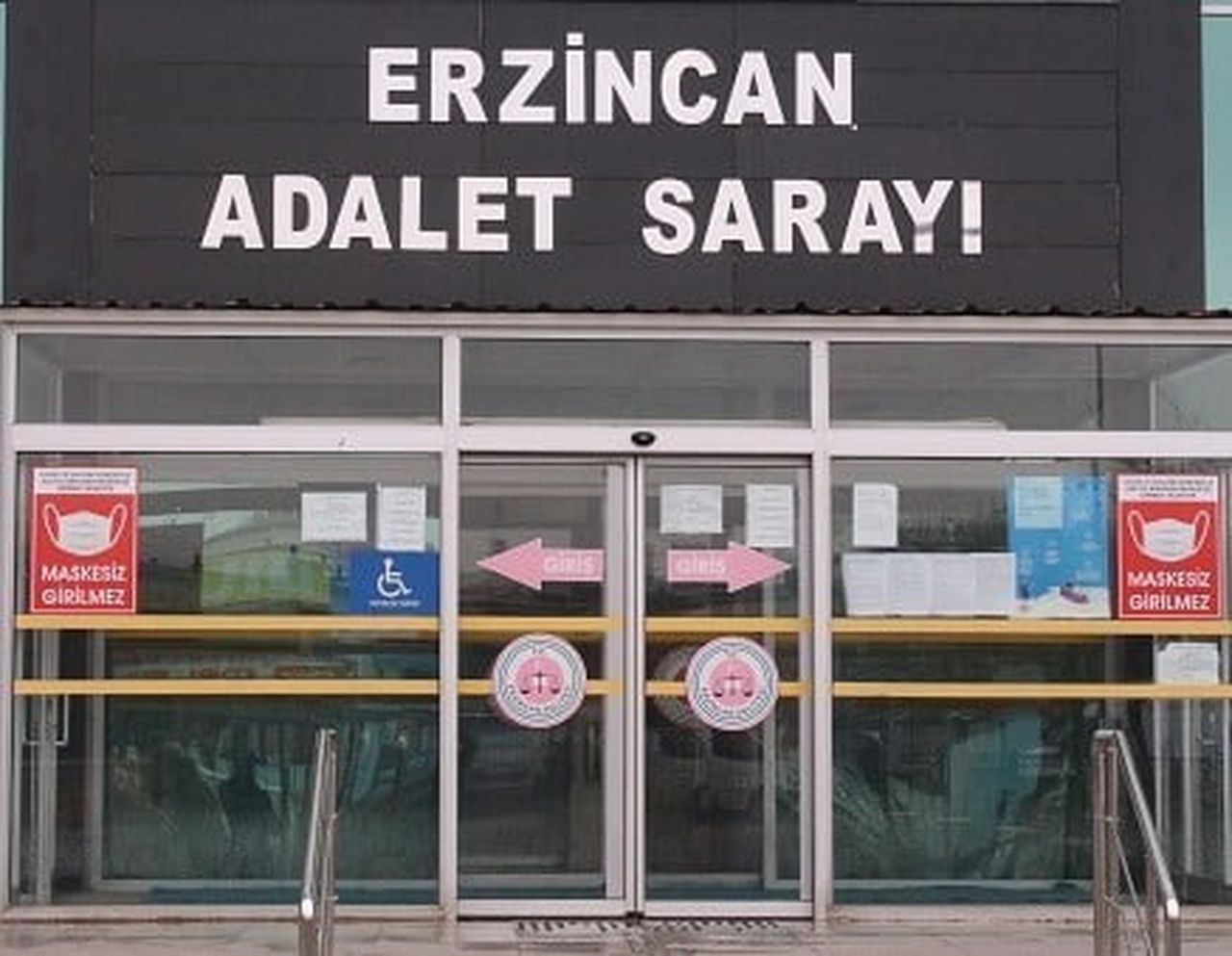 ERZİNCAN'DA 20 BİNDEN FAZLA KİŞİNİN MAĞDUR OLDUĞU İDDİA EDİLEN DOLANDIRICILIK DAVASINDA İLK...