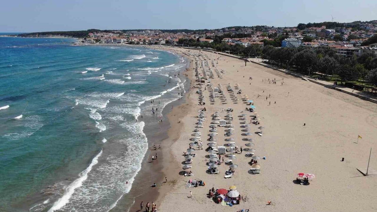 KOCAELİ'DEKİ PLAJLARDA GÖREV YAPAN CANKURTARAN EKİPLERİNİN SON BİR HAFTADA 26, SEZON BAŞINDAN BU...