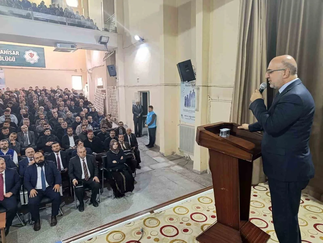 AFYONKARAHİSAR İL MÜFTÜSÜ LÜTFÜ İMAMOĞLU PROGRAMDA KONUŞMA YAPTI