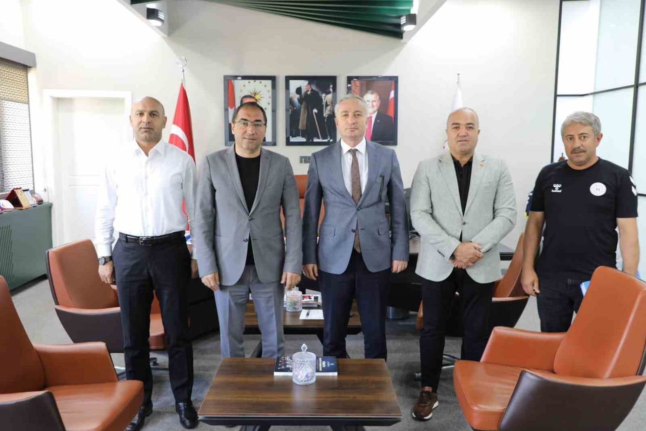 AĞRI VALİLİĞİ HİMAYESİNDE VE KOORDİNESİNDE, İL ÖZEL İDARESİ'NİN DESTEKLERİYLE GENÇLİK VE SPOR İL...