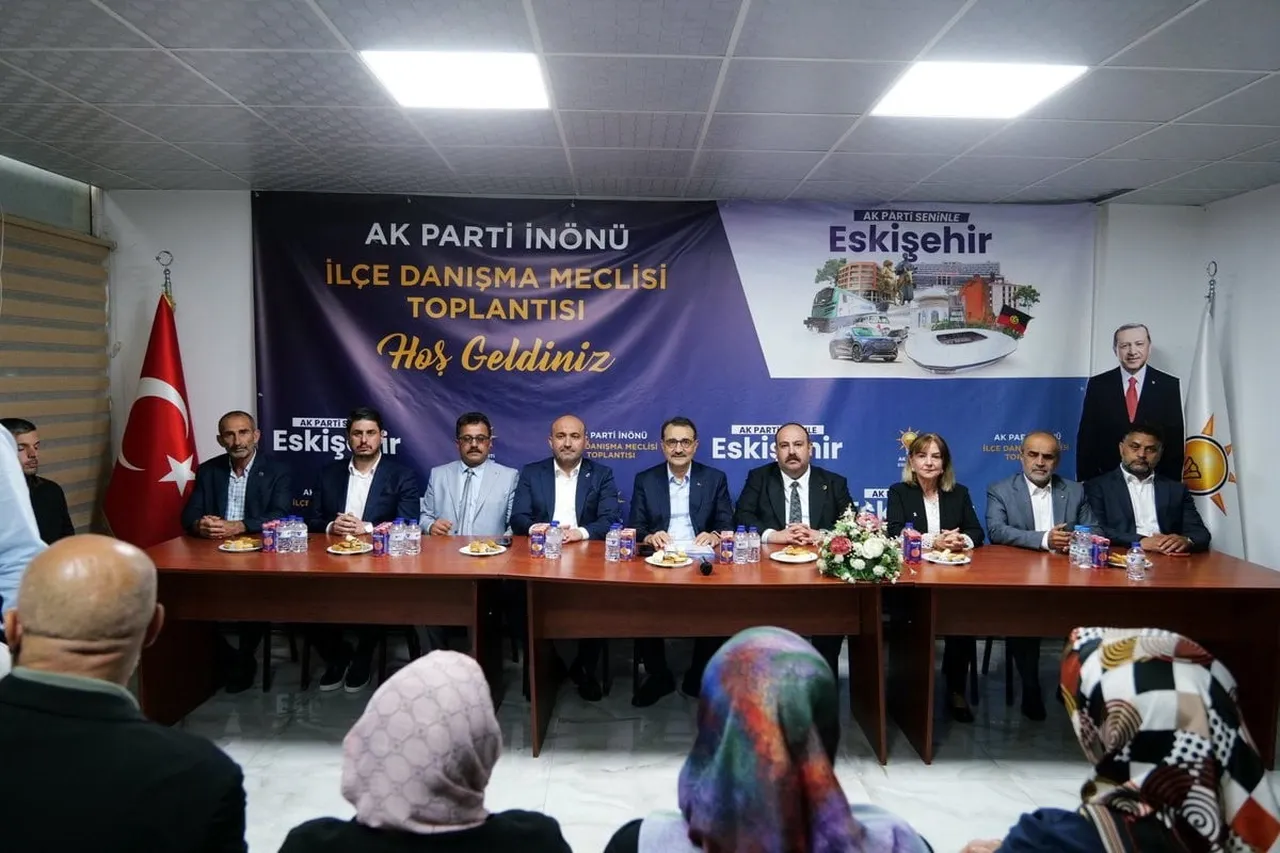AK PARTİ ESKİŞEHİR İL BAŞKANI GÜRHAN ALBAYRAK, MİLLETVEKİLİ FATİH DÖNMEZ'İN DE KATILIMIYLA...