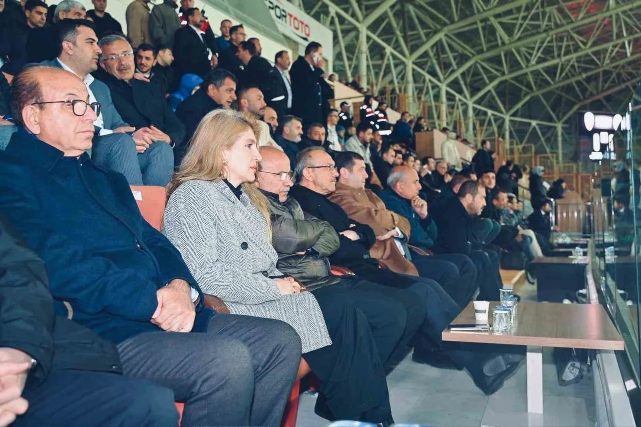 AK PARTİ MALATYA MİLLETVEKİLİ İNANÇ SİRAÇ KARA ÖLMEZTOPRAK, MALATYA EKONOMİSİNİN TEMEL DİREĞİ OLAN...