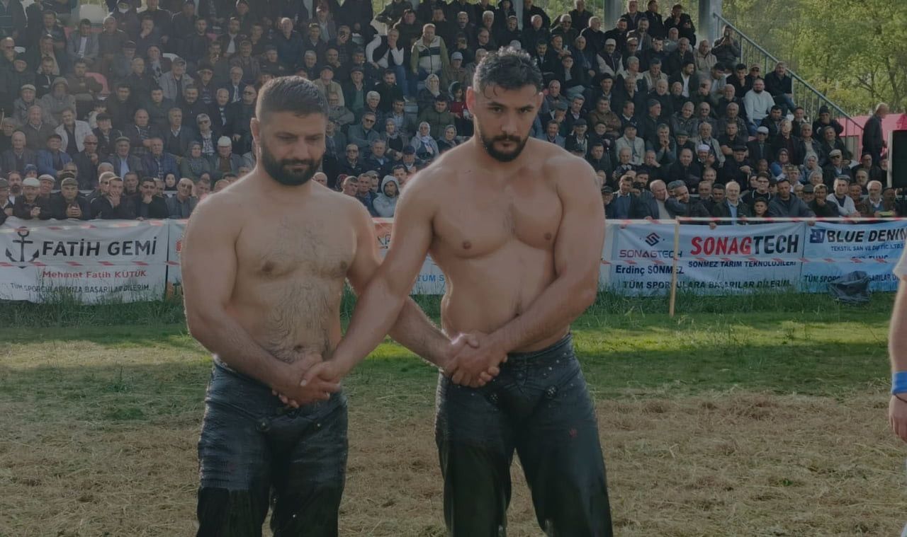 ALAÇAM BELEDİYESİ, ZİRAAT ODASI VE MUHTARLAR DERNEĞİ TARAFINDAN ORGANİZE EDİLEN GÜREŞLERDE, YARI...