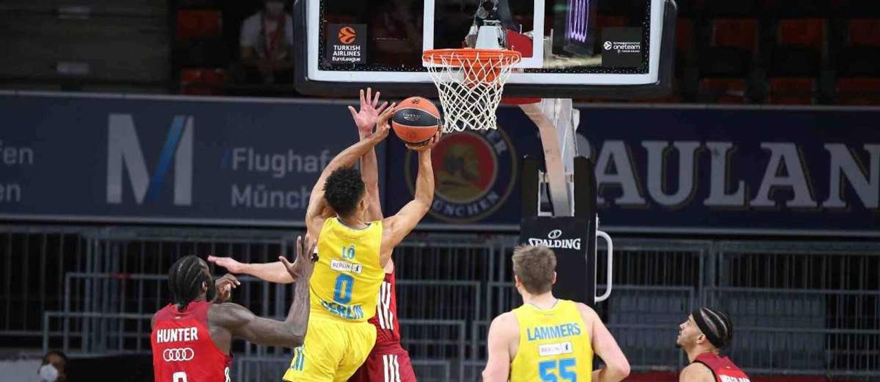 ALBA Berlin Bayern Münih