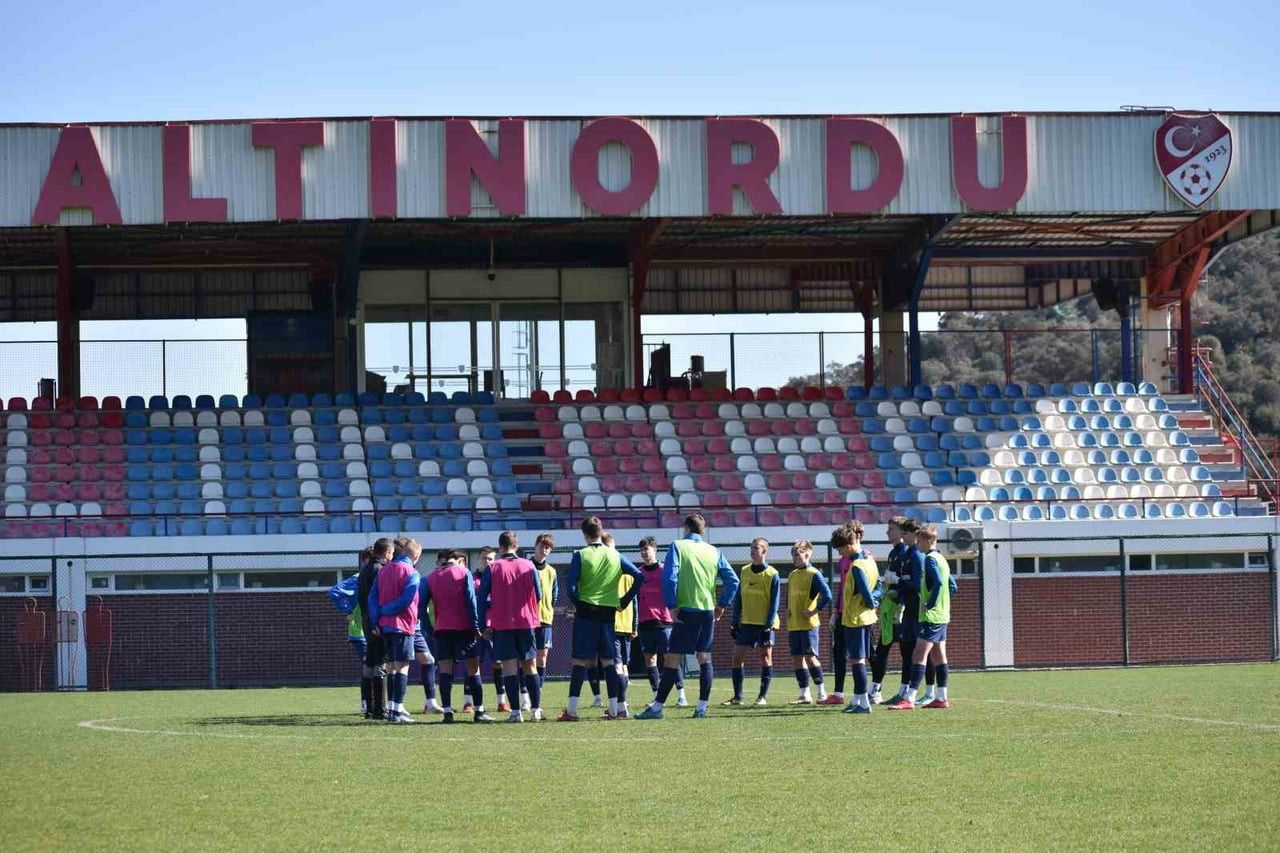 ALTINORDU FK, UYGUN BİR YATIRIMCI BULAMADIĞI İÇİN 2026-2027 SEZONUNDA TFF 2. LİG'E KATILMAMA...