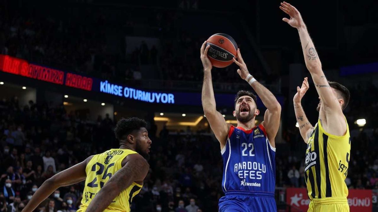 Anadolu Efes Fenerbahçe Beko