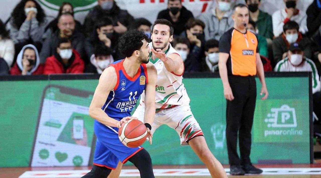 Anadolu Efes Pınar Karşıyaka