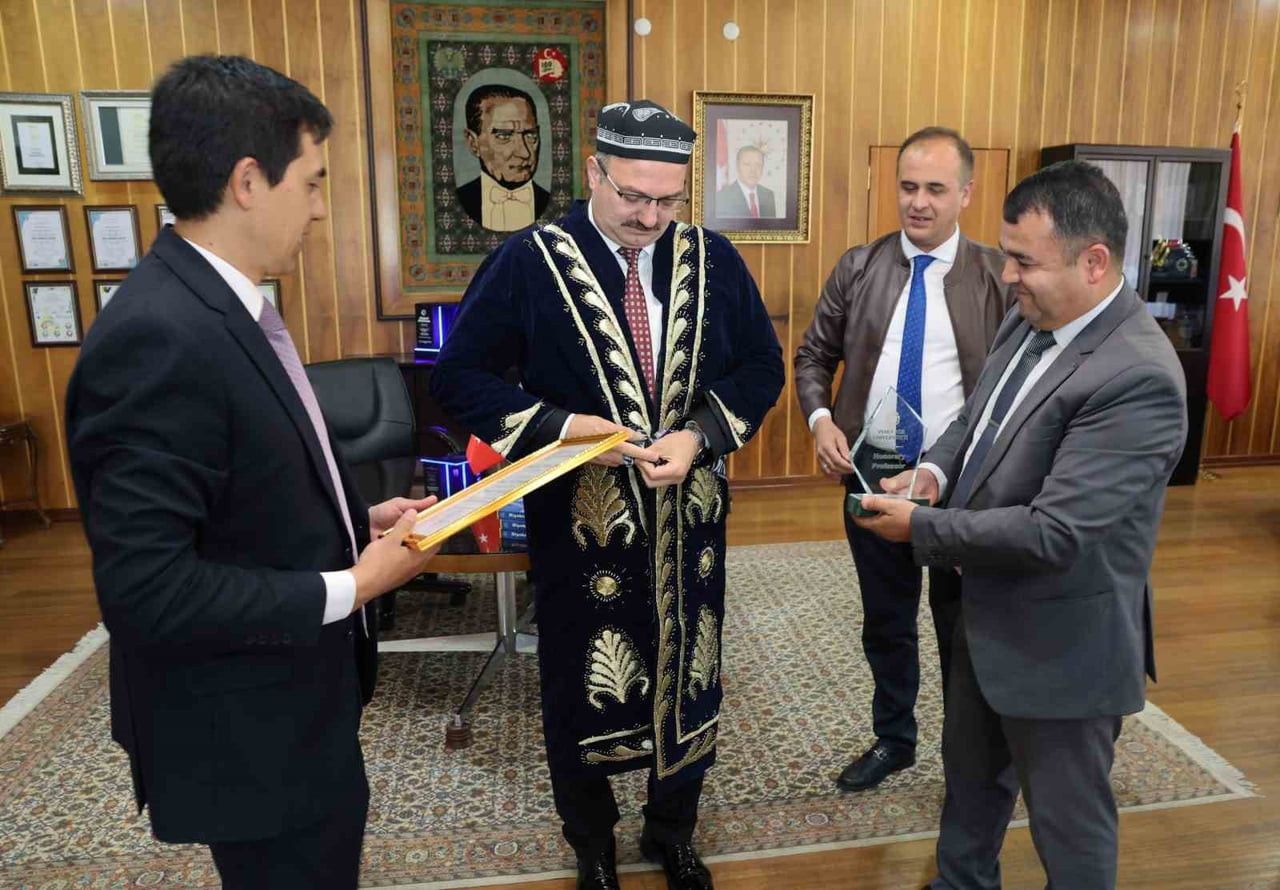 ATATÜRK ÜNİVERSİTESİNDEN ÖZBEKİSTAN YÜKSEKÖĞRETİM KURUMLARINA AKADEMİK REHBERLİK VE İŞ BİRLİĞİ...
