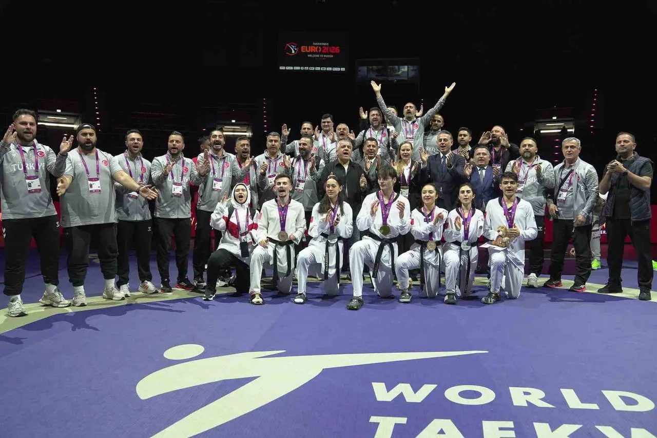 AVRUPA TAEKWONDO VE PARA TAEKWONDO ŞAMPİYONASI’NIN İLK GÜNÜNDE MİLLİ SPORCULAR 6 MADALYA BİRDEN...