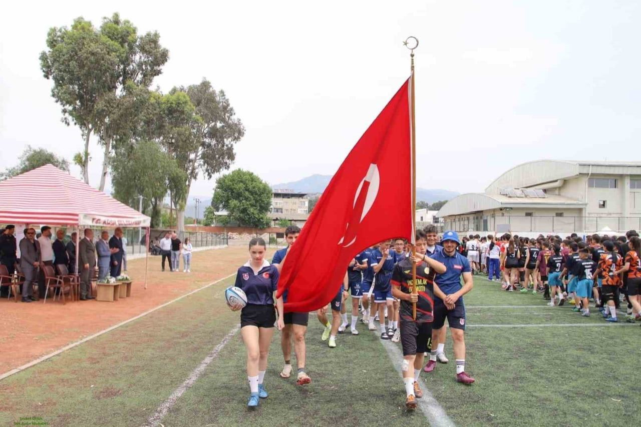 AYDIN'IN KÖŞK İLÇESİNDE DÜZENLENEN OKUL SPORLARI RAGBİ YILDIZLAR-KÜÇÜKLER GRUP YARIŞMALARI...