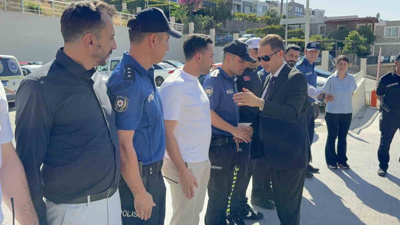 BODRUM EMNİYETİNDE GÖREV DEĞİŞİMİ: GÖKMEN GÖREVİ DARENDELİ’DEN DEVRALDI