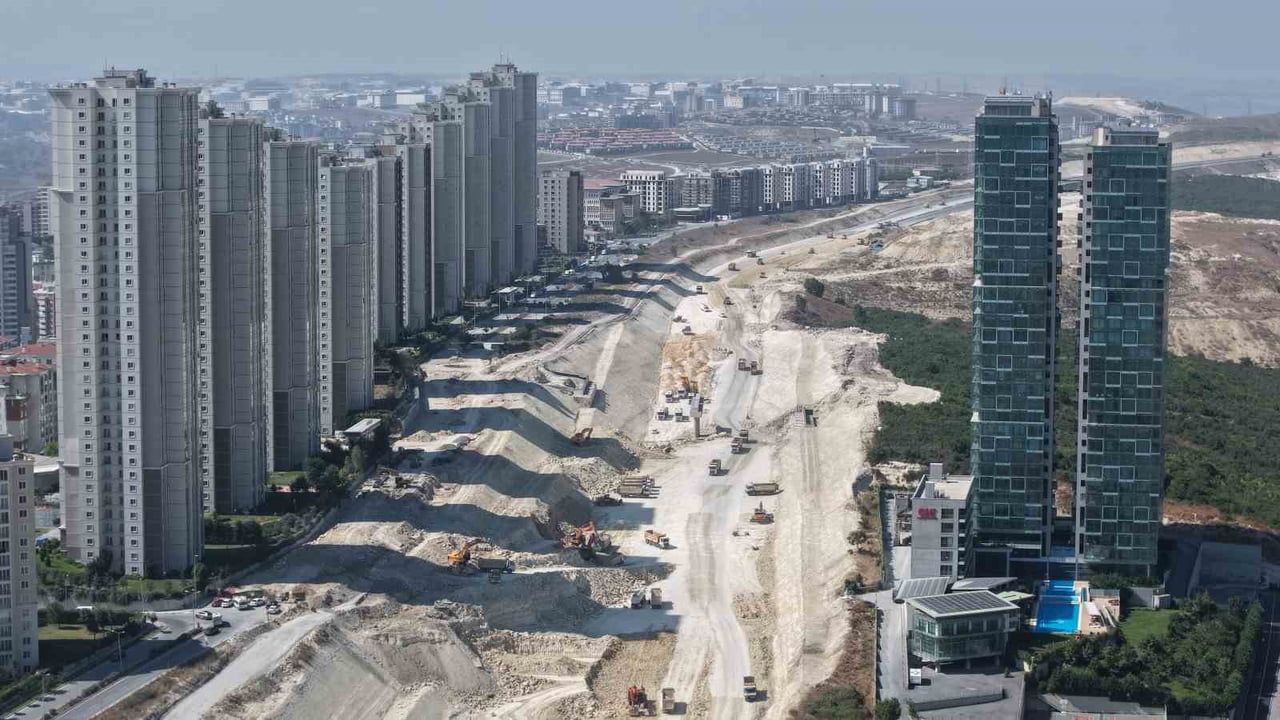İSTANBUL’UN ULAŞIM ALTYAPISINDA ÖNEMLİ BİR ALTERNATİF OLUŞTURMASI HEDEFLENEN KUZEY MARMARA...