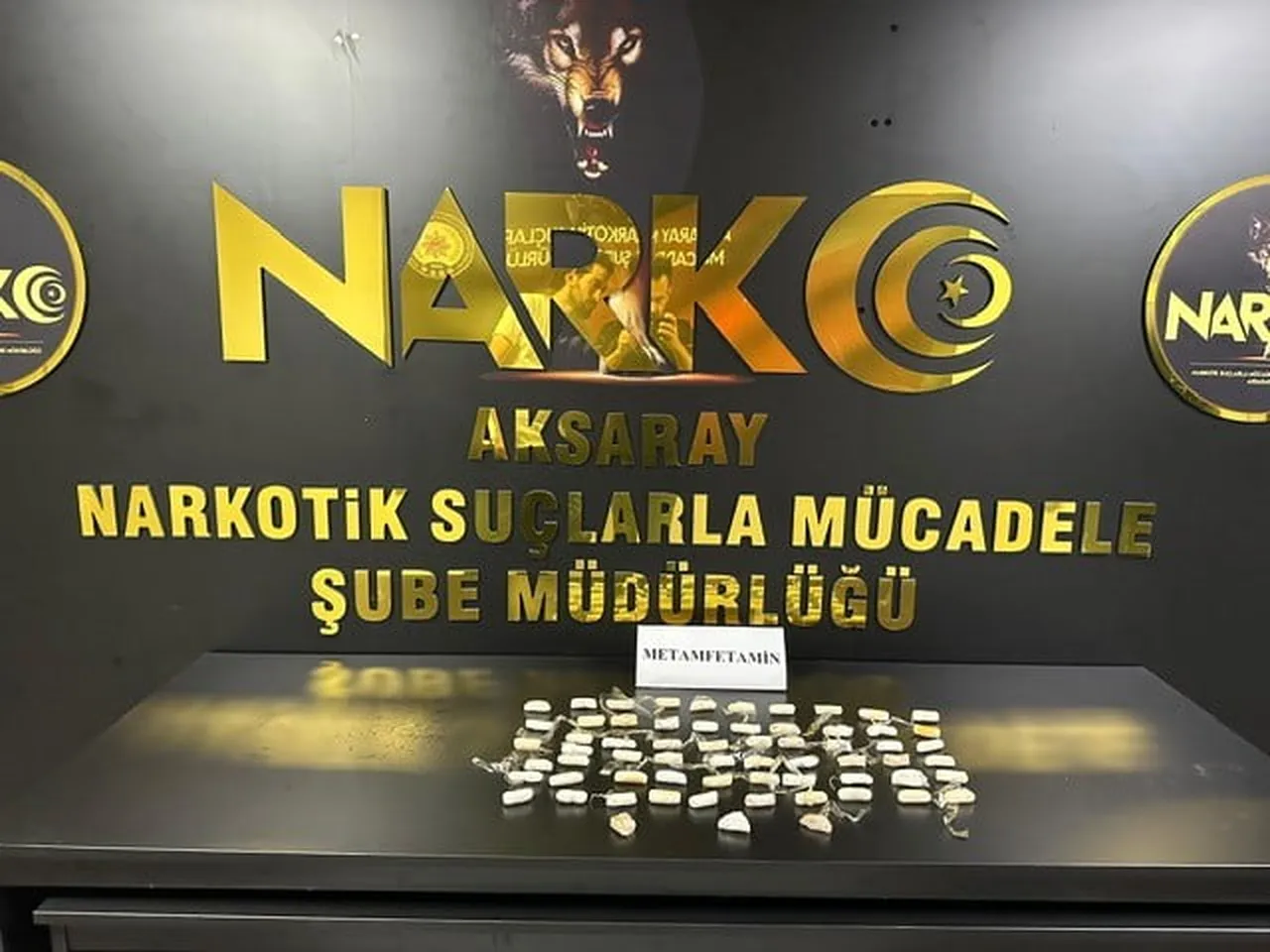 AKSARAY’A ŞEHİR DIŞINDAN YUTARAK MİDELERİNDE UYUŞTURUCU MADDE GETİREN 6 ŞAHIS 2 FARKLI OPERASYONLA...