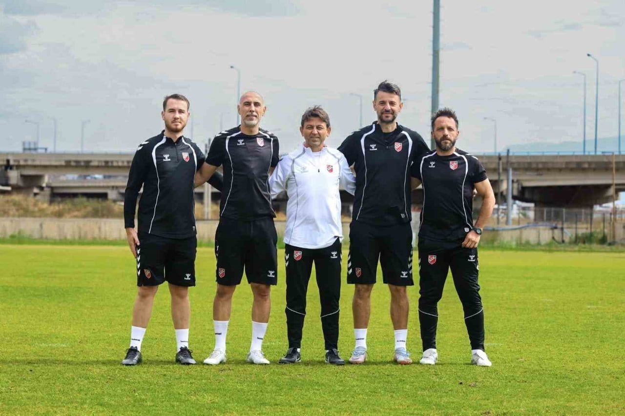(SOLDAN SAĞA) YAVUZ TARHAN, FATİH EGEDİK, ZAFER UYSAL, RECEP ÖZTÜRK, HARUN ÖZCAN ÇAKMAK