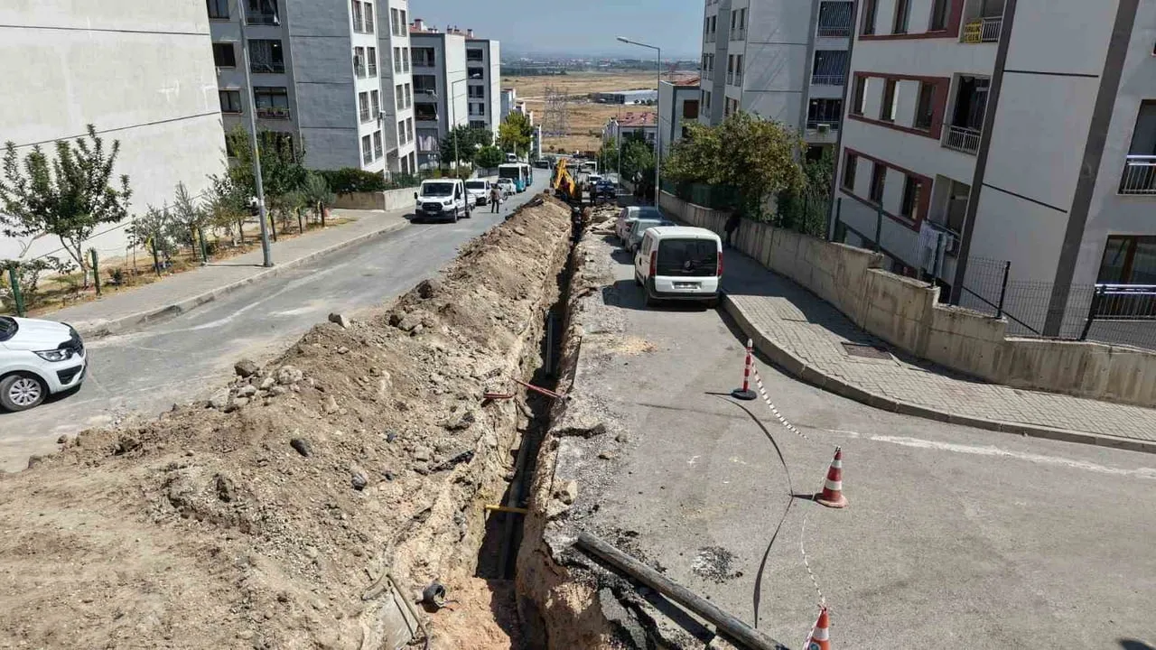 MASKİ GENEL MÜDÜRLÜĞÜ, YUNUSEMRE İLÇESİNE BAĞLI AKGEDİK MAHALLESİ TOKİ BÖLGESİNDE VATANDAŞLARIN SU...