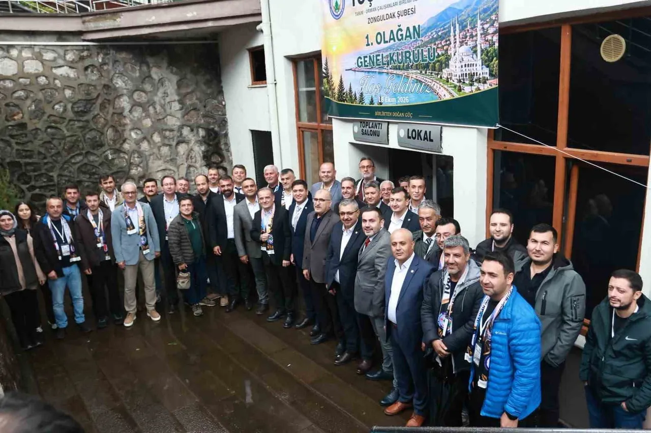 TOÇ BİR-SEN ZONGULDAK ŞUBE BAŞKANLIĞI, 1. OLAĞAN GENEL KURULUNU GENİŞ BİR KATILIMLA...