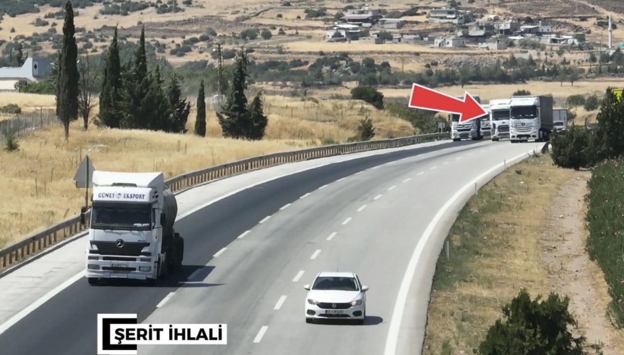 GAZİANTEP'TE JANDARMA EKİPLERİNCE OTOYOLDA YAPILAN DRON DESTEKLİ TRAFİK DENETİMLERİNDE ÇEŞİTLİ...