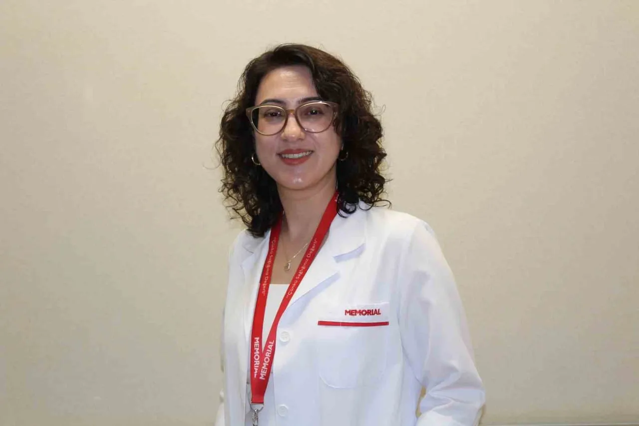 MEMORİAL ANTALYA HASTANESİ İÇ HASTALIKLARI BÖLÜMÜ’NDEN UZM. DR. İREM ÖZÇELİK