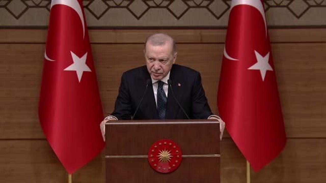 Cumhurbaşkanı Erdoğan: "Milletimizin umudunu kırmaya, moralini bozmaya, aramıza nifak duvarları...
