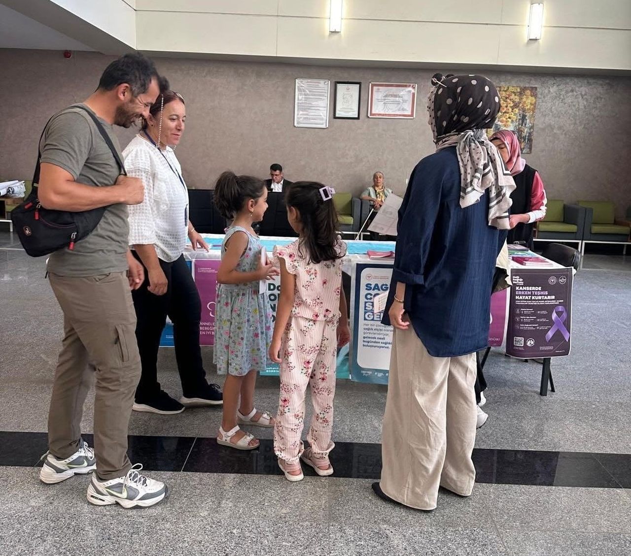 ERZİNCAN’DA "SAĞLIKLI ANNE, SAĞLIKLI NESİL" FARKINDALIĞI